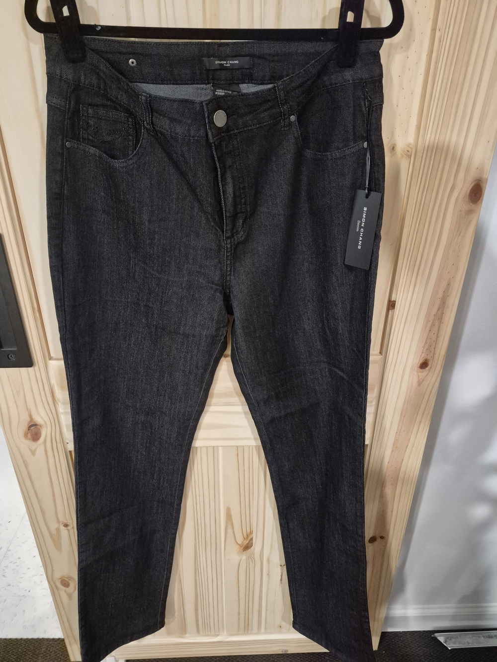 Women’s Black Straight Leg Jeans
